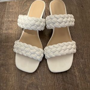 White block heel sandal